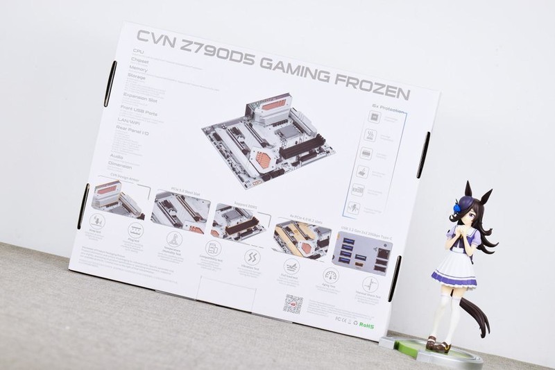 七彩虹CVN Z790D5 GAMING FROZEN巡洋舰主板开箱试玩：性价比出众