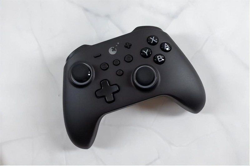 全面进化！震感配置再升级，谷粒金刚3 Pro游戏手柄