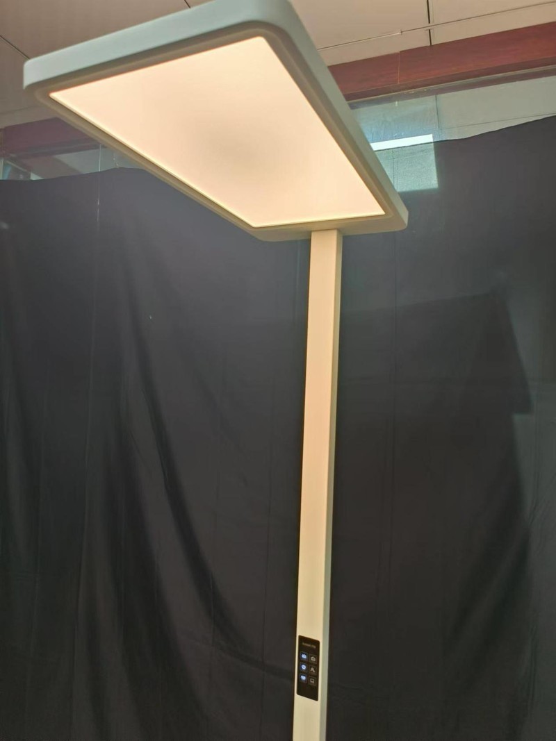 雷士护眼大路灯好不好？书客、月影、雷士测评深度解析！