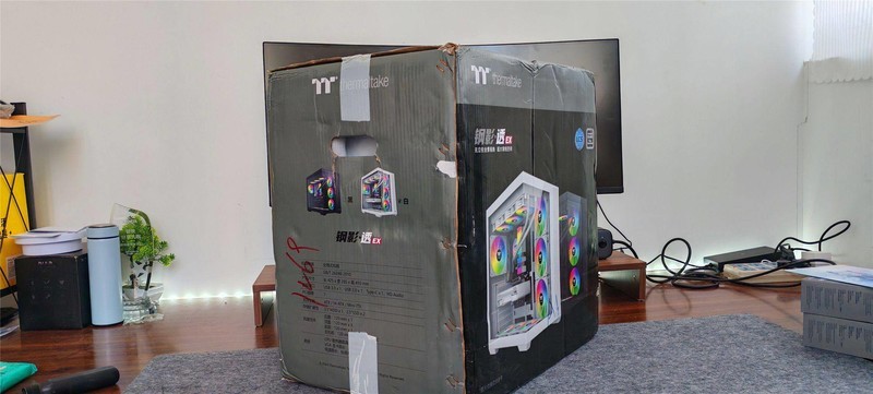 玩桌搭怎能少得了海景房，TT钢影机箱，酷到没朋友