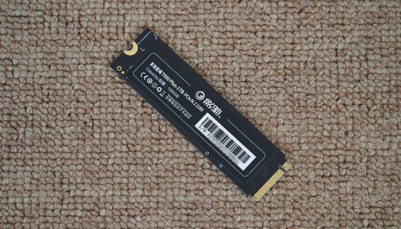 2024年最后一装，9800X3D+4080S打造的高端海景房游戏主机分享