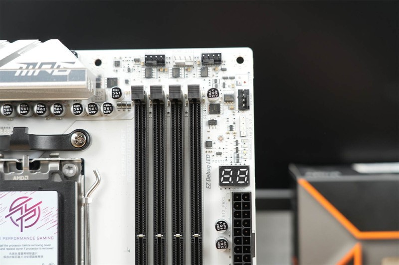 刀锋钛出击，微星MPG B850 EDGE TI WIFI让AMD 9000系走进千家万户！