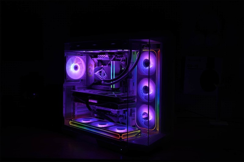 刀锋钛出击，微星MPG B850 EDGE TI WIFI让AMD 9000系走进千家万户！