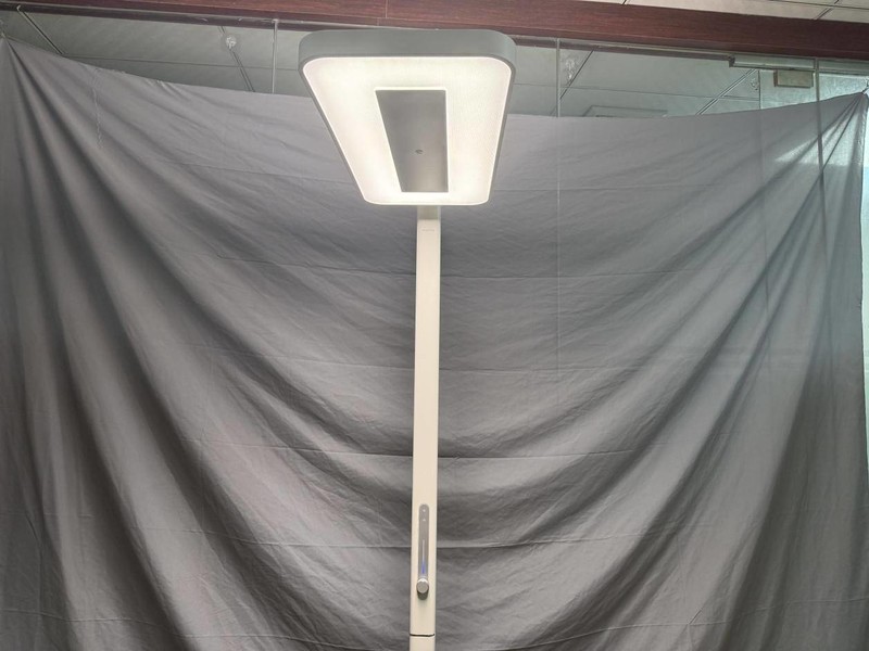 霍尼韦尔的灯怎么样？书客、霍尼韦尔、孩视宝护眼大路灯测评对决