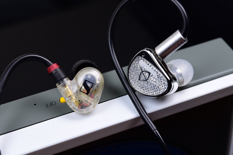 高解析+监听+乐感三位一体！丽弦STA-Hi End MAX双动圈简评