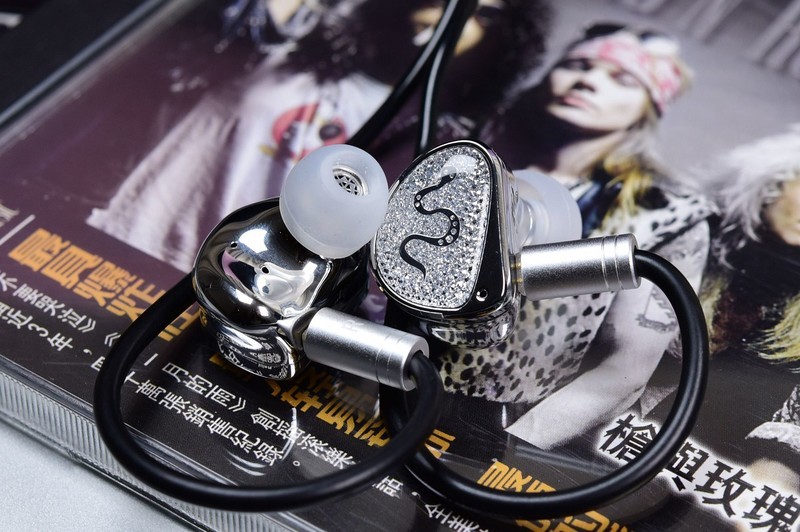 高解析+监听+乐感三位一体！丽弦STA-Hi End MAX双动圈简评