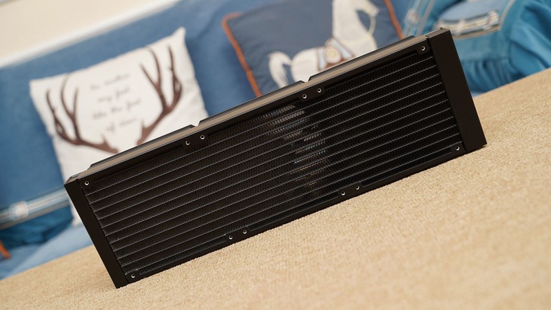 2024年最后一装，9800X3D+4080S打造的高端海景房游戏主机分享