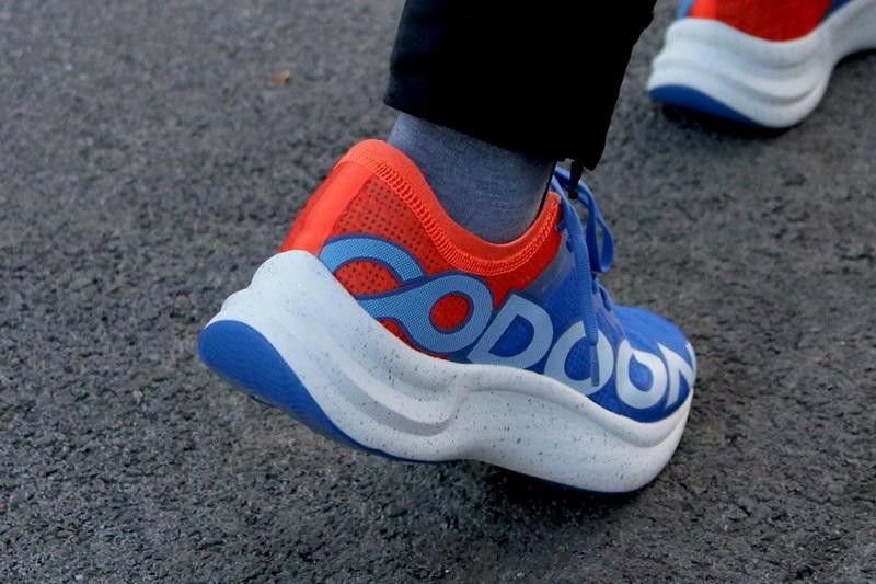 软弹战靴，厚底真香！咕咚21K逐日PRO智能跑鞋体验