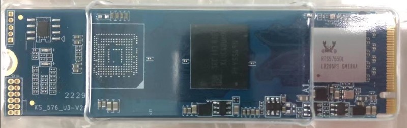 现在M2 NVME SSD比较时髦，国产二、三线品牌价格比较亲民，入手2块。再续购1块