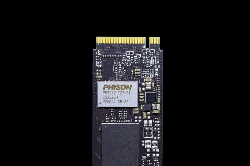 9800X3D，目前最强游戏 CPU，不服来战！力压 14900K！