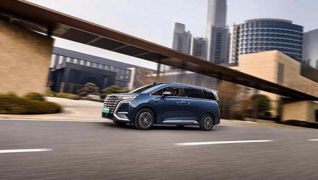 25款腾势D9重磅上市，再立MPV 6大标杆！