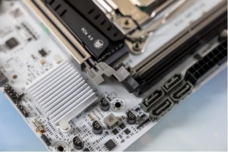 从双核到十核，鸟枪换炮，华南金牌X99-4MT PLUS主板体验