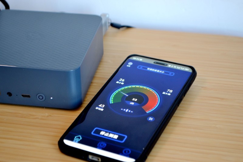 台式机会被淘汰吗？千元迷你电脑+4K便携屏组合，比笔记本还香