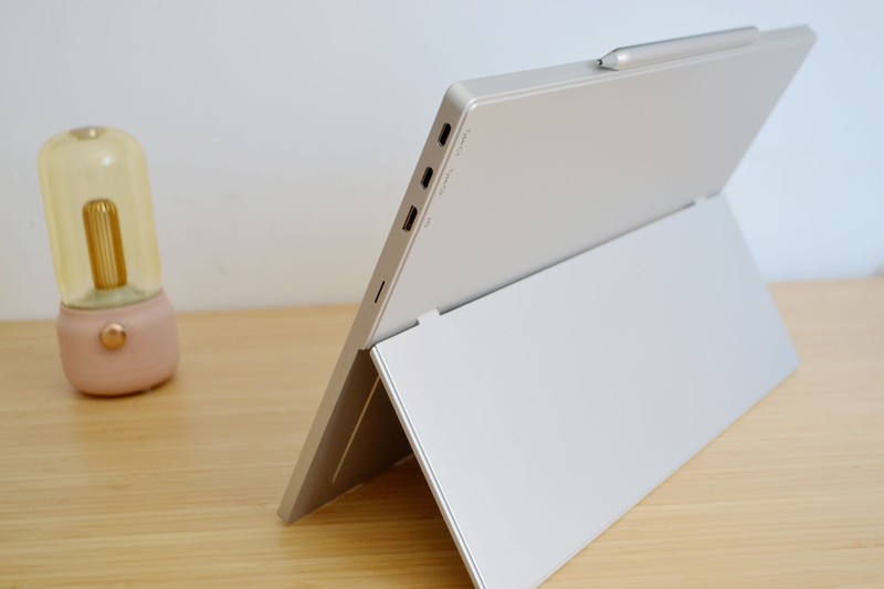 台式机会被淘汰吗？千元迷你电脑+4K便携屏组合，比笔记本还香