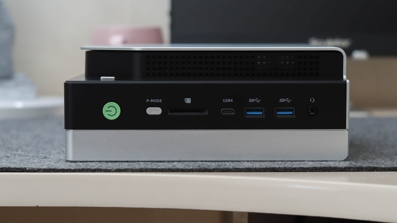 极摩客EVO-X2实测：看锐龙AI Max+395如何颠覆迷你主机性能极限?？