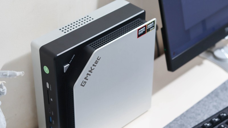 极摩客EVO-X2实测：看锐龙AI Max+395如何颠覆迷你主机性能极限?？