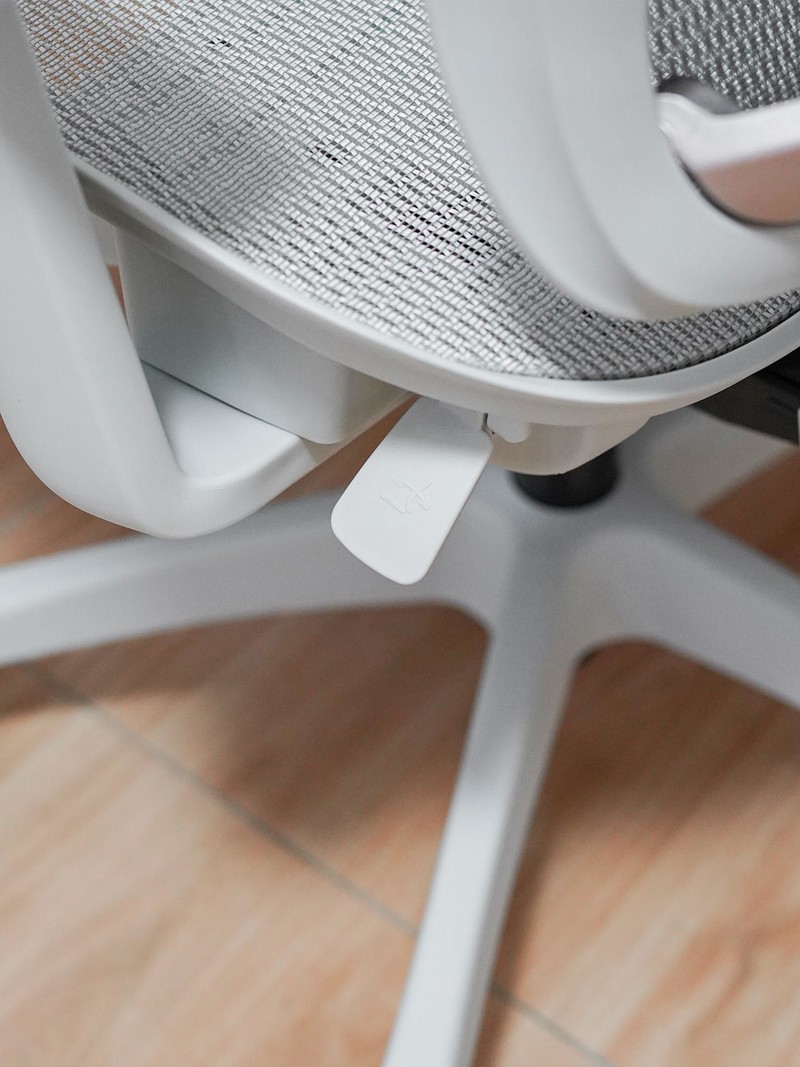 永艺XY椅上手实测，告诉你到底怎么样