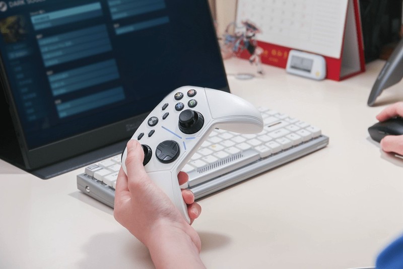 没有游戏手柄敢说自己是游戏玩家吗？北通阿修罗3S，车枪球通吃!