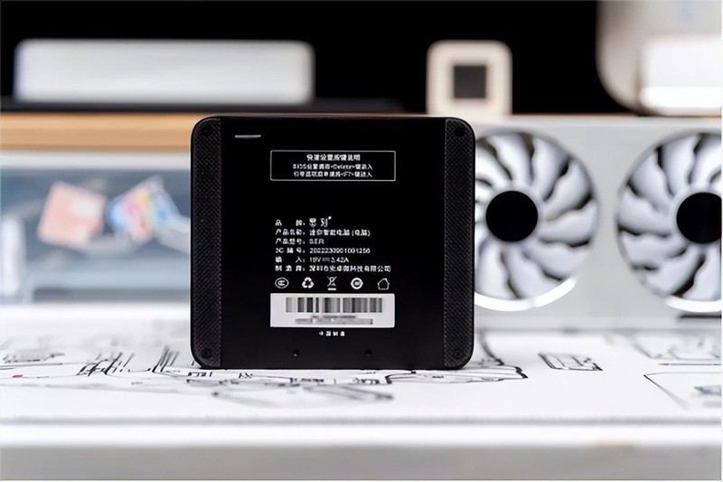 6核心12线程AMD迷你主机也能搞AI创作，零刻SER5 R5-5500U评测