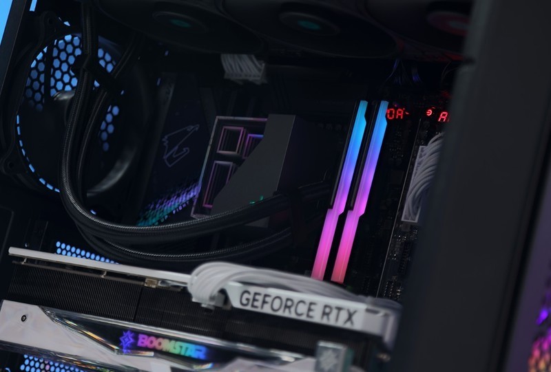 高频率才是DDR5内存的正确打开方式，阿斯加特D5-7200内存实测