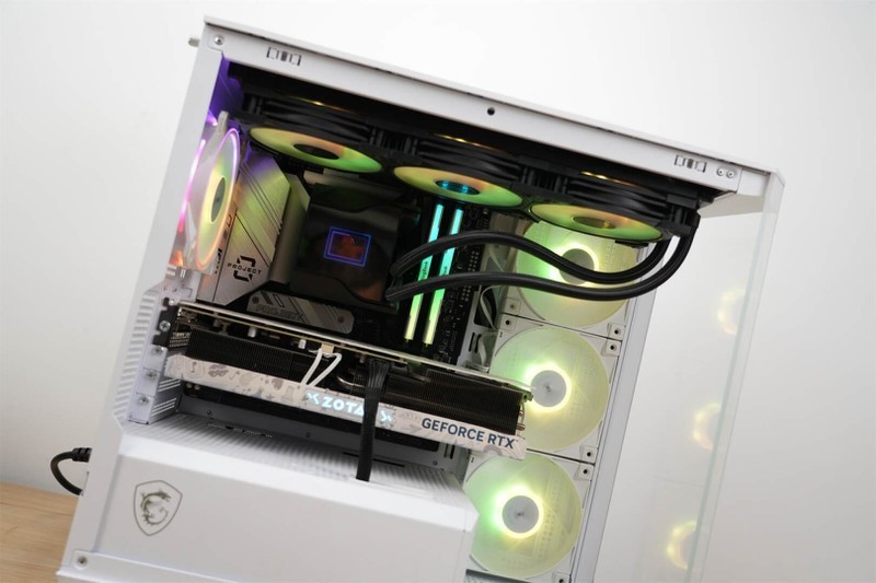 希捷酷玩530与微星主板强强联合：定义存储新速度，极致性能体验