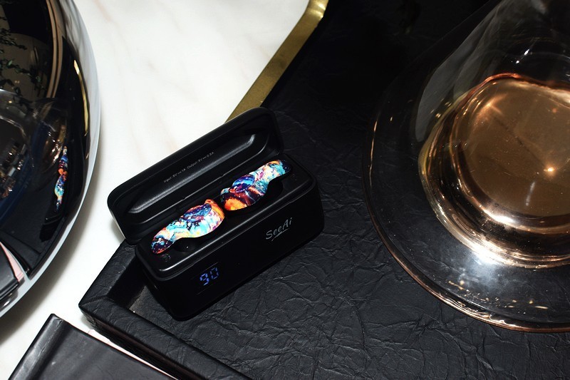 紫外线清洁充电仓 音质超好 深海之声SEEAI蓝牙耳机