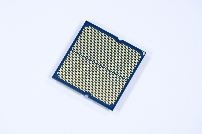 9800X3D，目前最强游戏 CPU，不服来战！力压 14900K！