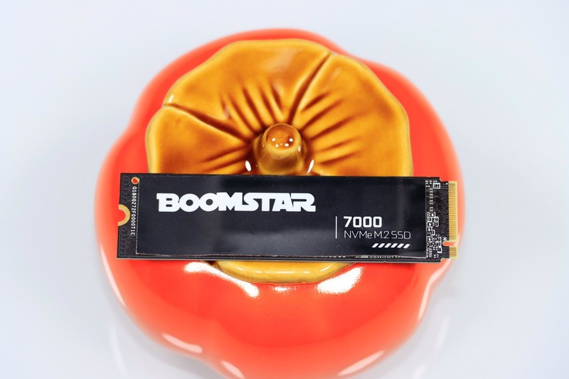 9800X3D，目前最强游戏 CPU，不服来战！力压 14900K！