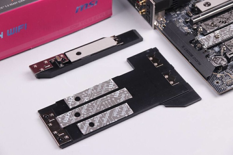 AMD 9950X豪华座驾，微星MPG X870E暗黑主板评测，惊喜大过期待