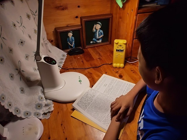 护眼灯别乱买！0辐射NIR红光护眼台灯，一分价钱一分货