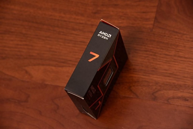 50系价格太离谱，打游戏的只配用影驰RTX4060TI金属大师！