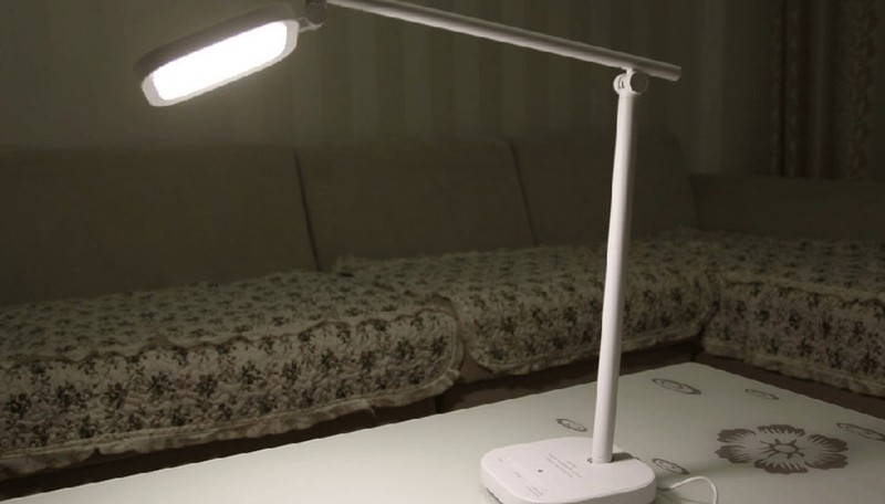 护眼大路灯品牌哪个专业？2025热门专业又好用的护眼大路灯推荐