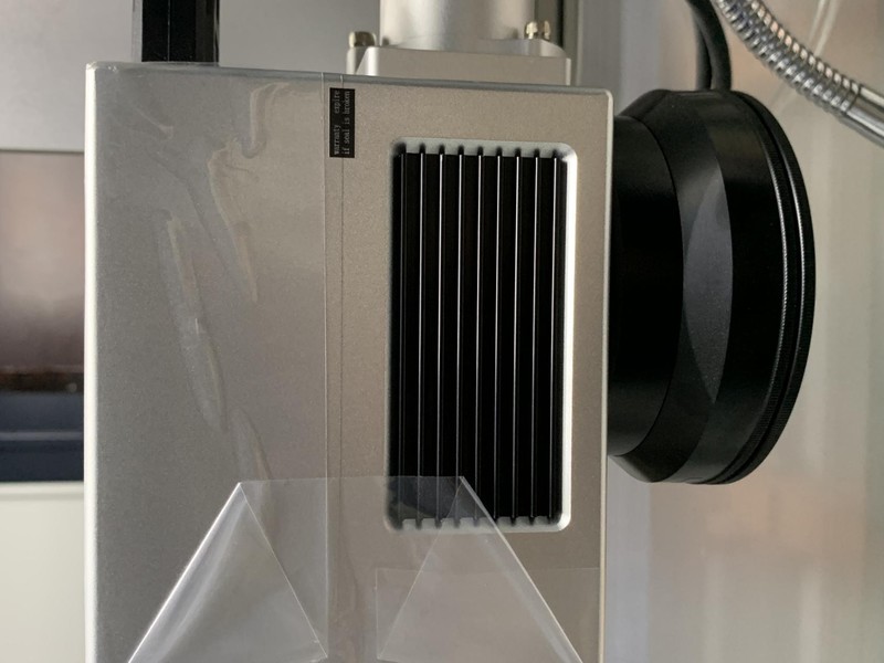 光纤激光器在激光玻璃打孔工艺的应用有哪些？