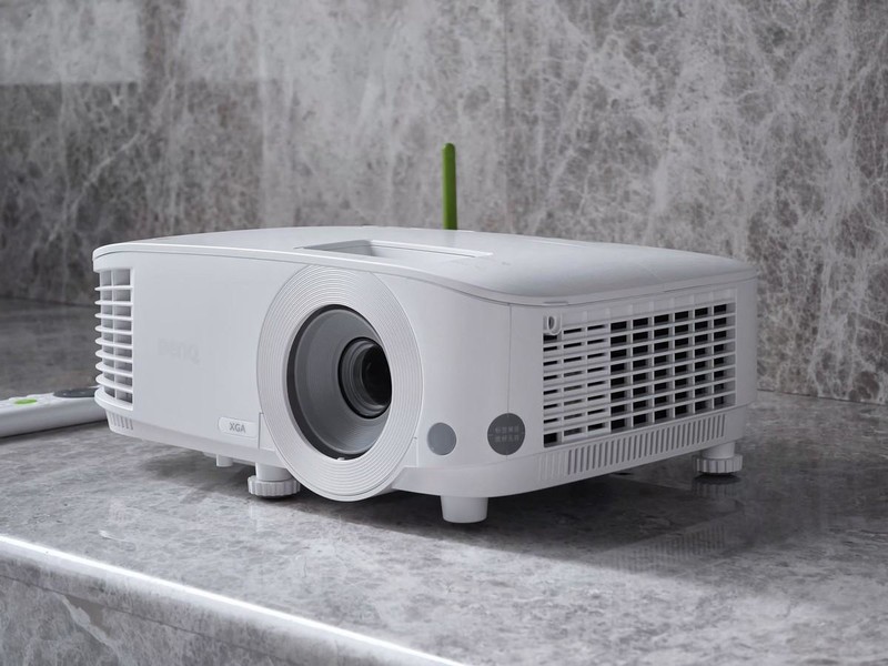 开会竟如此丝滑！看明基E545如何助力会议效率翻倍