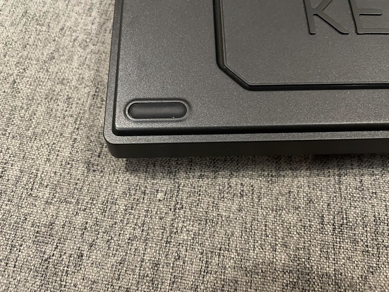 双模无线，RGB背光，PBT键帽，热插拔全安排！-KEMOVE DK61机械键盘