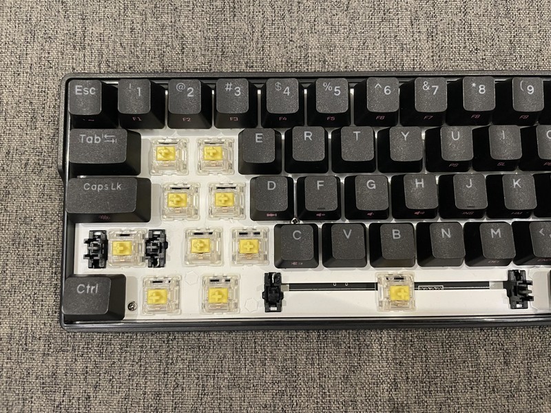 双模无线，RGB背光，PBT键帽，热插拔全安排！-KEMOVE DK61机械键盘