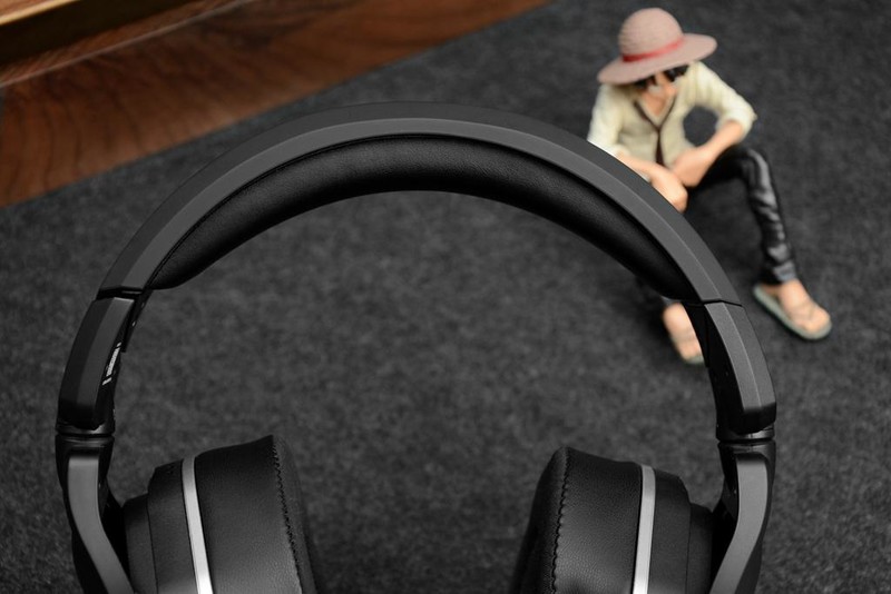 FPS游戏好搭档、无线双模，乌龟海岸刺客700二代游戏耳机开箱体验