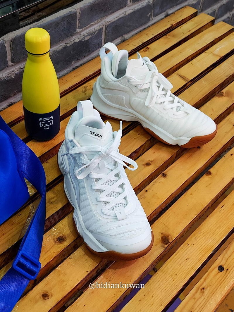 预算三四百，实战篮球鞋如何选？聊聊FREETIE牛蹄一代