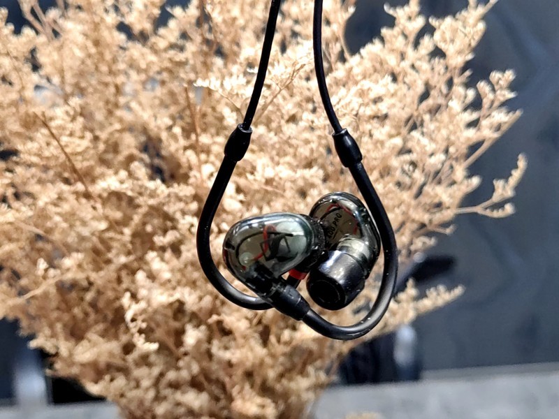 听森海塞尔IE400 PRO耳机就是听人声鼎沸