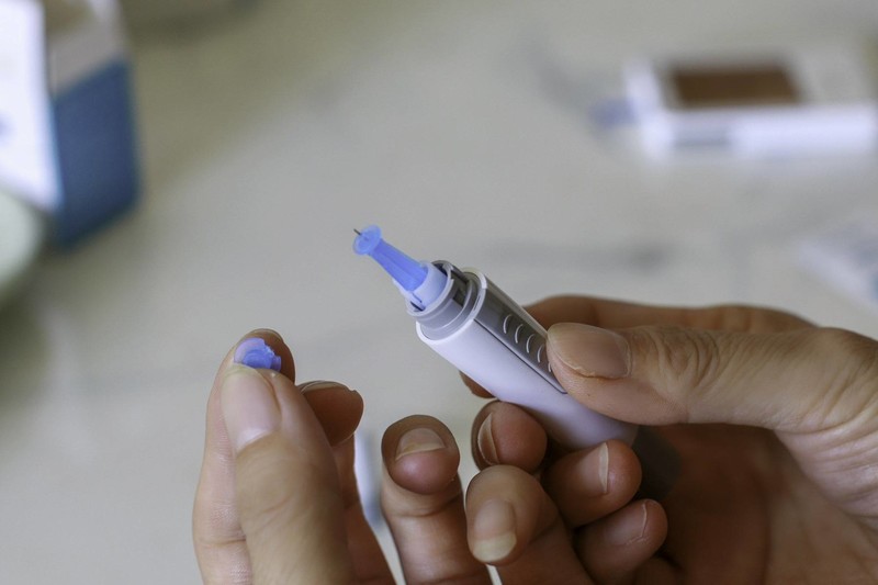 关爱家人从健康开始，爱奥乐血糖测试仪到底如何？