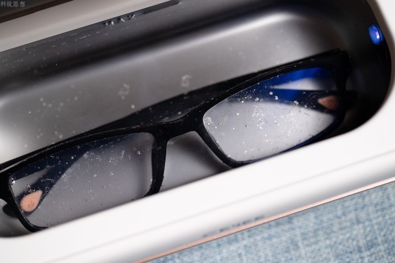 顽固污渍一键去除，还有紫外线除菌功能，希亦超声波清洗机体验