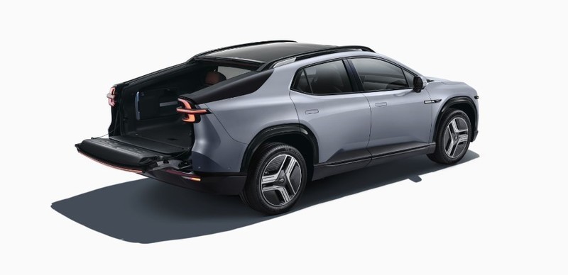 未来已来：长安启源E07，你的智能变形金刚座驾