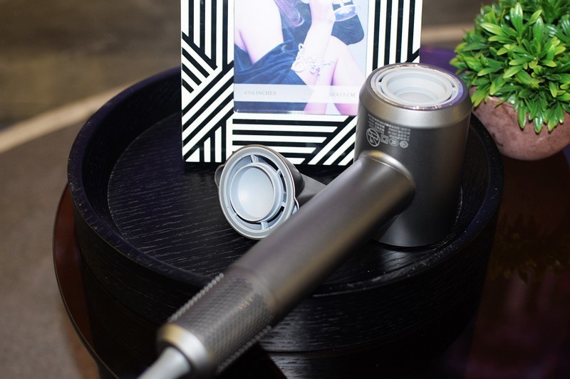 专业医学级养发与风速的完美结合为戴森最佳平替 初扉MIX SE高速吹风机测评