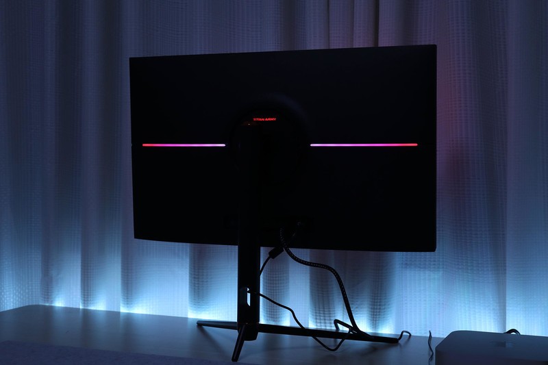 2999元就能买到的4K@144Hz电竞显示器，真香！泰坦军团P2SA2V评测