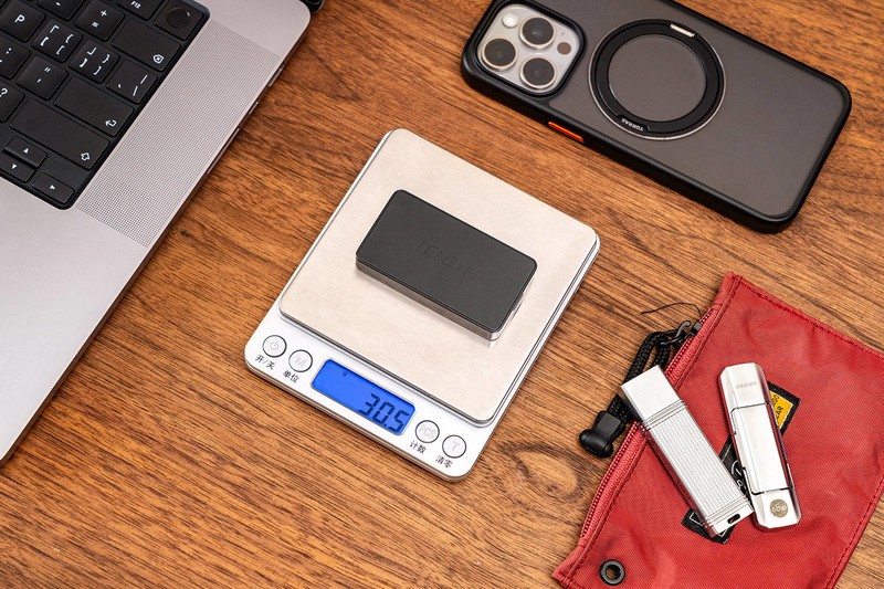 这500元花得真值，既解决了iPhone15 PM外录ProRes，又给MacBook Pro省了空间