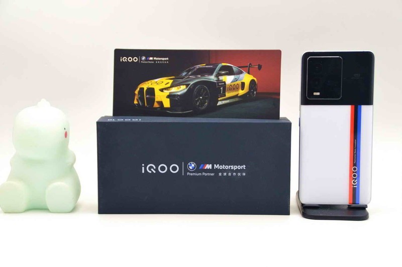 悦享操控，致敬经典，iQOO 10传奇版评测