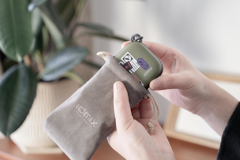 数码爱好者必备！IDMIX三合一旅充行上手体验，一个顶过去三个