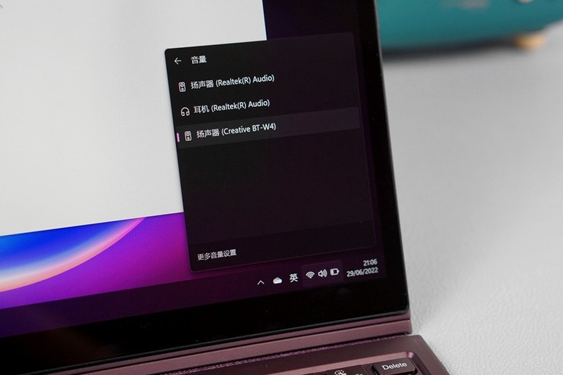 功能丰富的智能蓝牙音频发射器，创新BT-W4上手评测