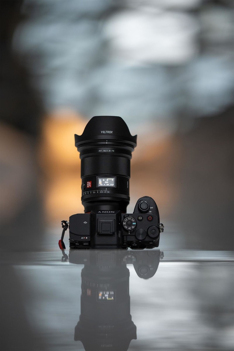 高画质+人性化设计！感受唯卓仕AF 16mm F1.8 FE超广角镜头的魅力