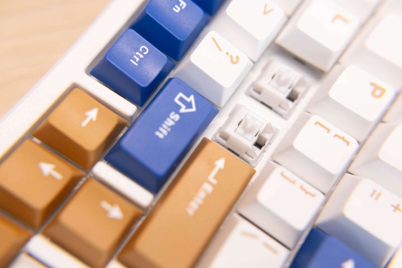 干电池续航，多设备无缝衔接，HELLO GANSS HS98T PRO真办公神器